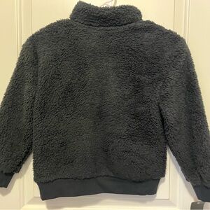 Nike boys 3/4 zip Sherpa jacket.